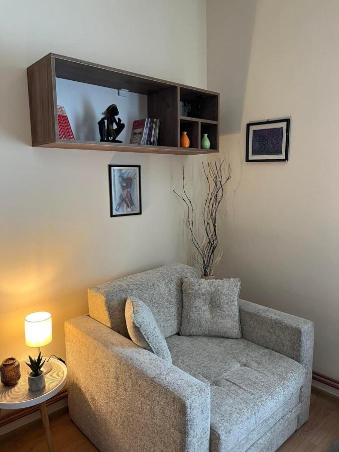Guest House A'Storia Ruma Zewnętrze zdjęcie