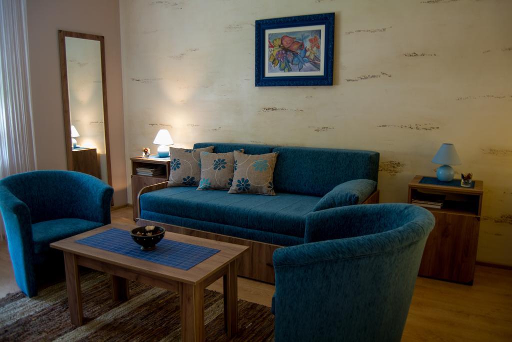 Guest House A'Storia Ruma Zewnętrze zdjęcie